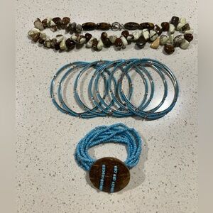 5/25$everything Includes! Boho Turquoise Stone Beaded Jewelry Set  Bracelets